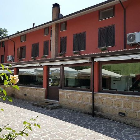 Agriturismo Ricciardelli Vila Contrada  Exterior foto