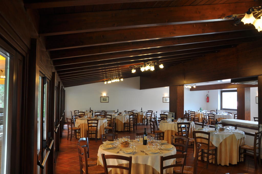 Agriturismo Ricciardelli Vila Contrada  Exterior foto